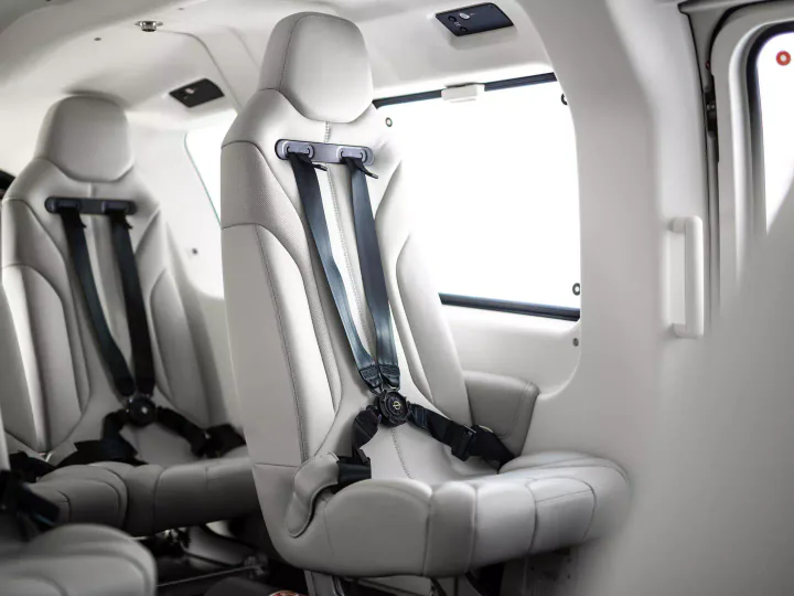 ACH145 Mercedes-Benz cabin reference view 1