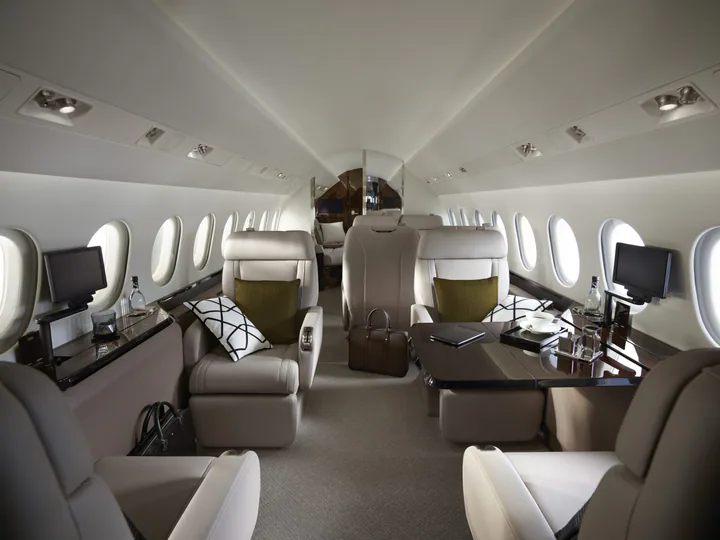 Falcon 900LX cabin reference view 2