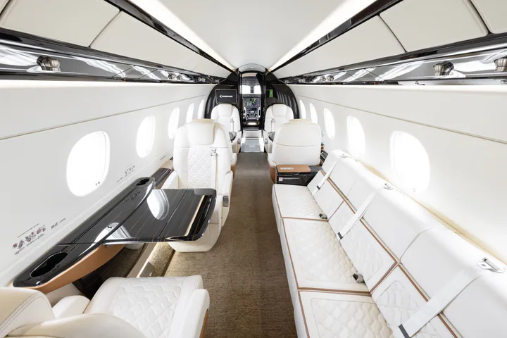 Praetor 600 cabin reference view 1