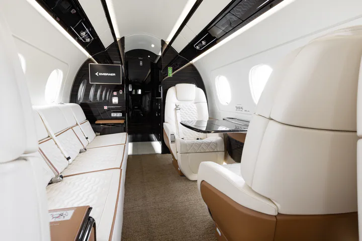 Praetor 600 cabin reference view 2